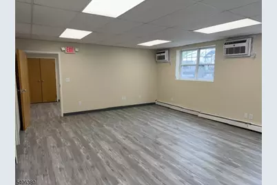 110 Hillside Ave, Springfield, NJ 07081 - Photo 2