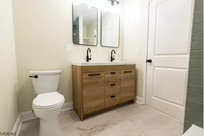 13 Sycamore Way, Warren Township, NJ 07059 - Photo 34