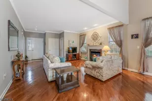 107 Samson Dr, Raritan Township, NJ 08822 - Photo 6