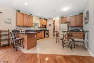 107 Samson Dr, Raritan Township, NJ 08822 - Photo 8