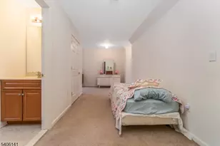 107 Samson Dr, Raritan Township, NJ 08822 - Photo 18