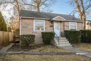 49 Navajo Ave, Parsippany, NJ 07034 - Photo 2