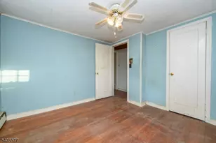 49 Navajo Ave, Parsippany, NJ 07034 - Photo 16