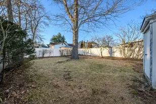 49 Navajo Ave, Parsippany, NJ 07034 - Photo 18