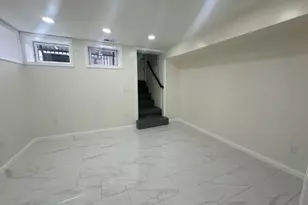 13 Vermont Ave, Newark, NJ 07106 - Photo 4