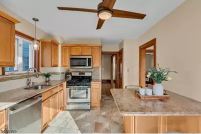 308 Sherman Ave, Roselle Park, NJ 07204 - Photo 16