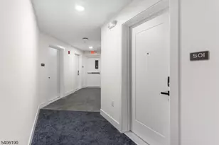 87 Mary St, Paterson, NJ 07503 - Photo 2