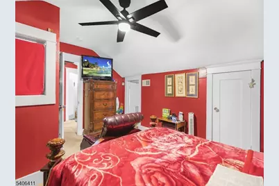 110 Gourley Ave, Clifton, NJ 07013 - Photo 20