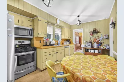 110 Gourley Ave, Clifton, NJ 07013 - Photo 12