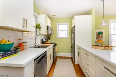 124 Essex Ave, Glen Ridge, NJ 07028 - Photo 20