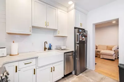 380 Claremoont Avenue #1, Montclair, NJ 07042 - Photo 6