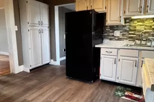 21 Liberty St, Newton, NJ 07860 - Photo 8