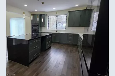 147 Carter Dr, Lawrence Township, NJ 08540 - Photo 4