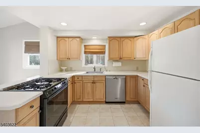 34 W Lawn Rd, Livingston, NJ 07039 - Photo 12