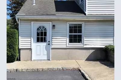 2 Mountain View Ave, Washington Township, NJ 07853 - Photo 2