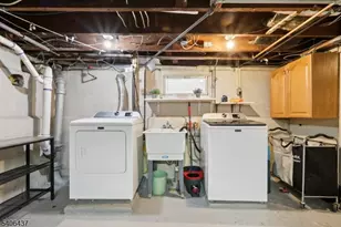 21 Rowe St, Bloomfield, NJ 07003 - Photo 34