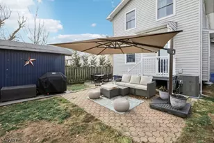 21 Rowe St, Bloomfield, NJ 07003 - Photo 36