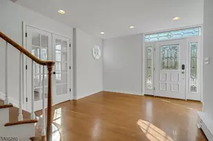 13 Knollwood Trail E, Mendham Township, NJ 07945 - Photo 4