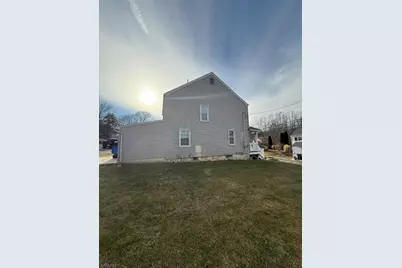 36 Willow Ave, Bloomsbury, NJ 08804 - Photo 2