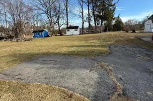 36 Willow Ave, Bloomsbury, NJ 08804 - Photo 4