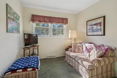 100 Grand Ave, Hanover Township, NJ 07927 - Photo 20