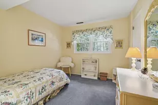 100 Grand Ave, Hanover Township, NJ 07927 - Photo 18