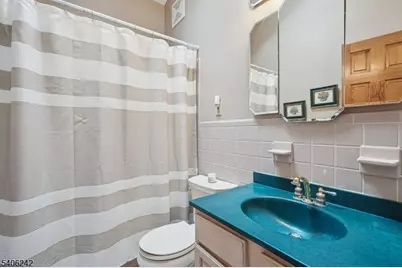 100 Grand Ave, Hanover Township, NJ 07927 - Photo 24