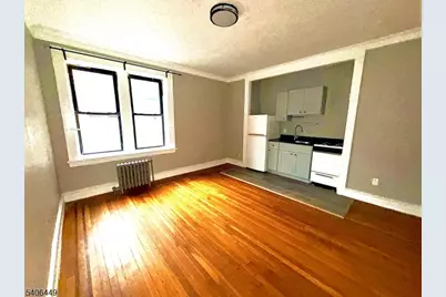 17 Elwood Pl Apt 102, Newark, NJ 07104 - Photo 1