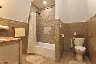 14-16 Fuller Pl, Irvington, NJ 07111 - Photo 18