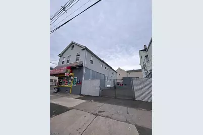 363 10th Ave, Paterson, NJ 07514 - Photo 4