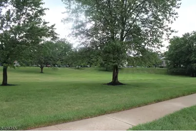 55 Crabapple Ln #55, Franklin Township, NJ 08823 - Photo 24