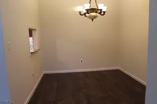 55 Crabapple Ln, Franklin Township, NJ 08823 - Photo 6