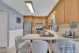 329 Alpine Ct, Stanhope, NJ 07874 - Photo 10