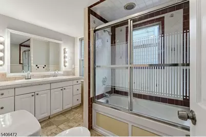 15 Valley St, Newark, NJ 07106 - Photo 10