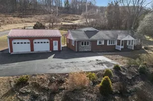 224 Bellis Rd, Holland Township, NJ 08848 - Photo 2