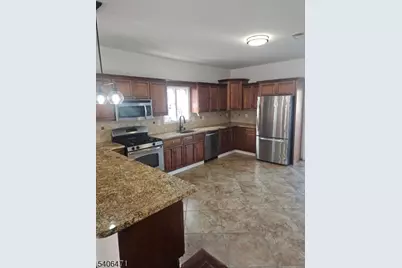 73 Linden Ave #1, Elmwood Park, NJ 07407 - Photo 4
