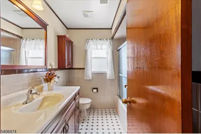 19 Frandsen Ave, South River, NJ 08882 - Photo 6