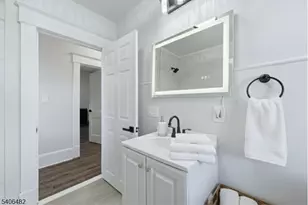 4 W Cooper St, Dover, NJ 07801 - Photo 16