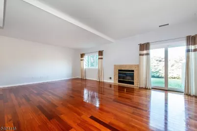 173 Castle Ridge Drive, East Hanover Township, NJ 07936 - Photo 4