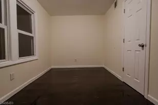 563 S 17th St, Newark, NJ 07103 - Photo 18