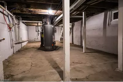 563 S 17th St, Newark, NJ 07103 - Photo 22