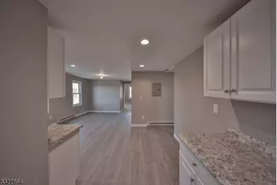 427 E Central Ave, Alpha, NJ 08865 - Photo 8