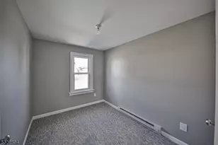 427 E Central Ave, Alpha, NJ 08865 - Photo 16