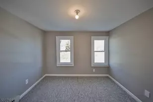 427 E Central Ave, Alpha, NJ 08865 - Photo 12
