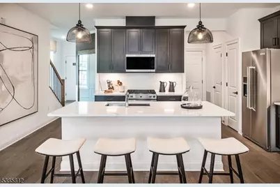 45 Wadsworth Dr #7, Denville, NJ 07834 - Photo 4