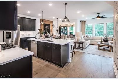 45 Wadsworth Dr #7, Denville, NJ 07834 - Photo 1