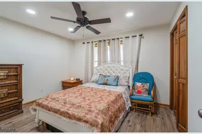 30 Claridge Ln, Raritan Township, NJ 08822 - Photo 16