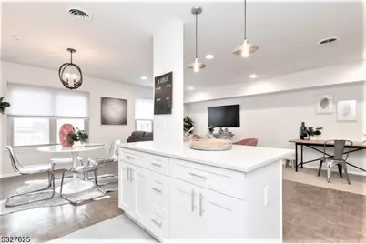 27 Up Mountain Ave C270 #1, Montclair, NJ 07042 - Photo 8