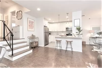 27 Up Mountain Ave C270 #1, Montclair, NJ 07042 - Photo 4