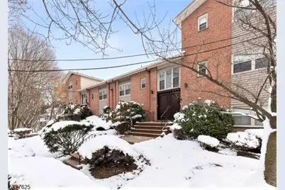 27 Up Mountain Ave C270 #1, Montclair, NJ 07042 - Photo 18